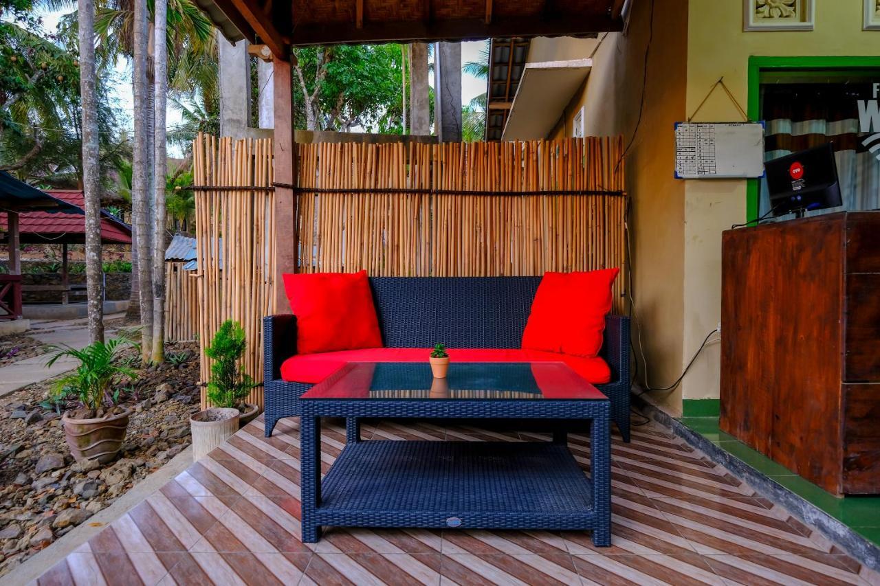 Kuta Circle Homestay Exterior foto